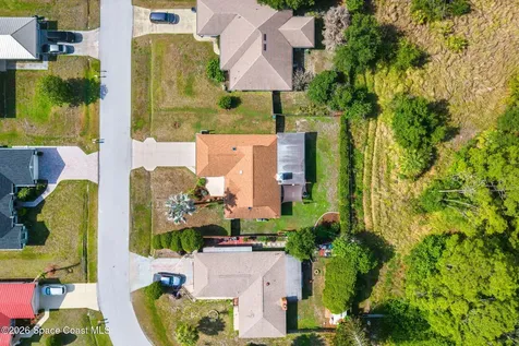 1362 Ginza Road NW Palm Bay FL 32907