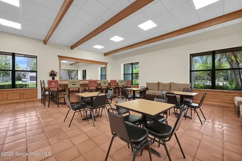 22 Alta Loma Port St. Lucie FL 34952