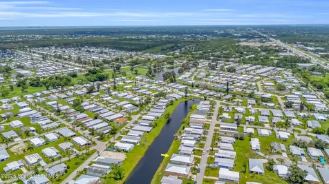 22 Alta Loma Port St. Lucie FL 34952