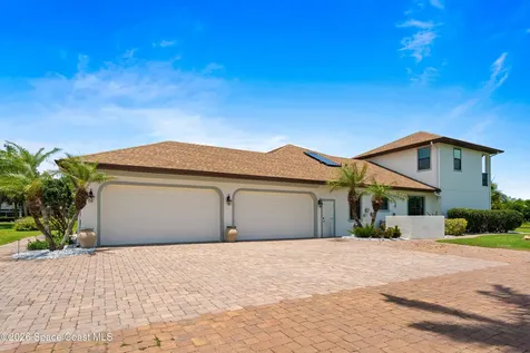 1553 Nome Lane Malabar FL 32950