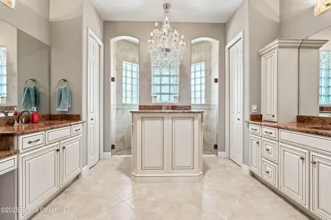 1553 Nome Lane Malabar FL 32950