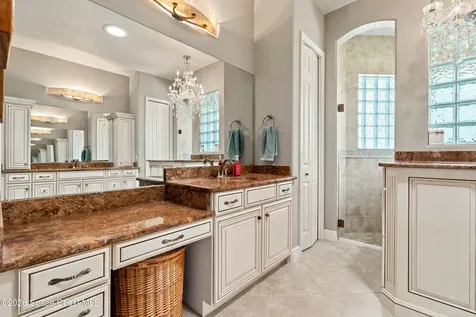1553 Nome Lane Malabar FL 32950