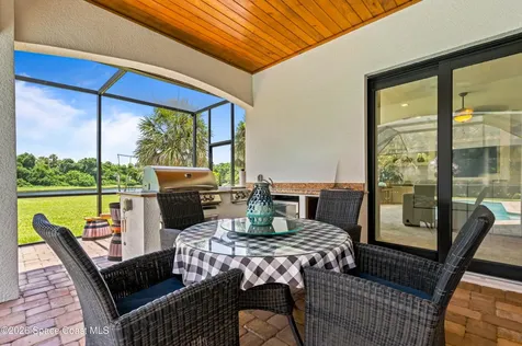 1553 Nome Lane Malabar FL 32950