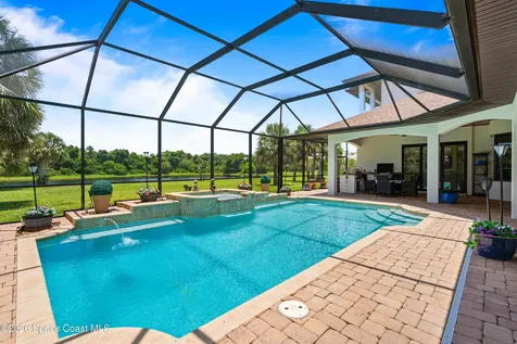 1553 Nome Lane Malabar FL 32950