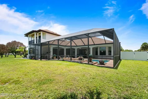 1553 Nome Lane Malabar FL 32950