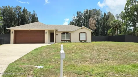 580 Harrisburg Street SW Palm Bay FL 32908