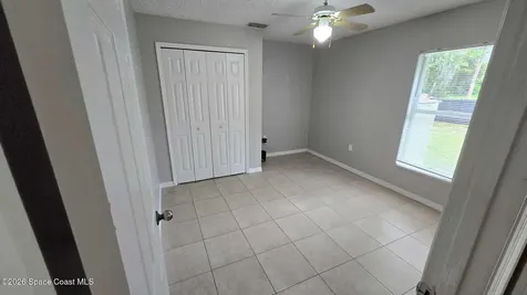 580 Harrisburg Street SW Palm Bay FL 32908