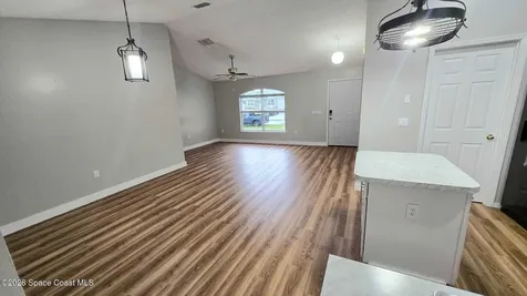 580 Harrisburg Street SW Palm Bay FL 32908