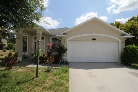 885 Tavernier Circle NE Palm Bay FL 32905