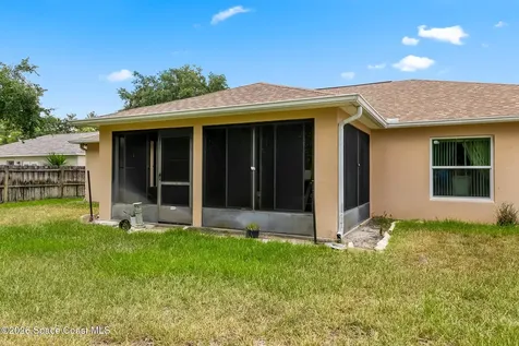 1282 Danforth Street SW Palm Bay FL 32908