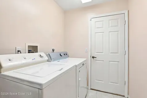 9931 Oak Street Sebastian FL 32976