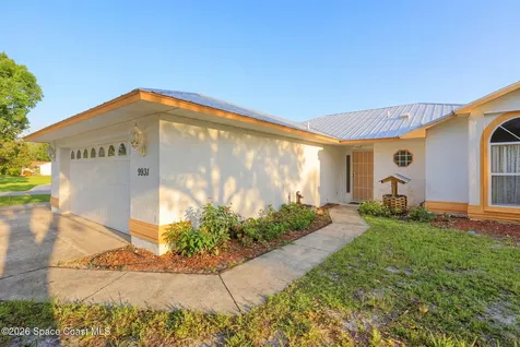 9931 Oak Street Sebastian FL 32976