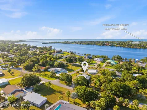 9931 Oak Street Sebastian FL 32976