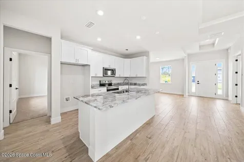 2890 Madden Avenue SW Palm Bay FL 32908