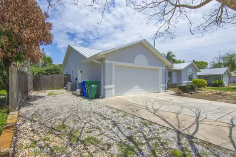 474 Arbor Street Sebastian FL 32958
