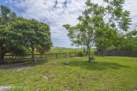 474 Arbor Street Sebastian FL 32958
