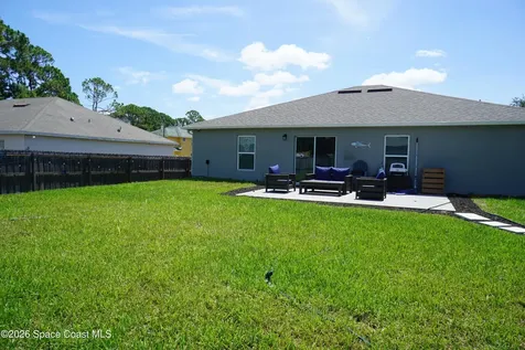 1014 Hammacher Avenue SW Palm Bay FL 32908
