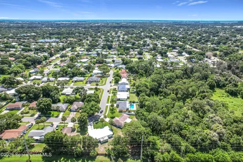 2635 5th Street Vero Beach FL 32962