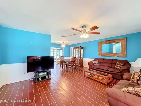 2635 5th Street Vero Beach FL 32962