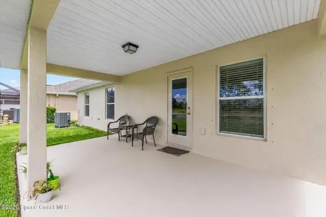 1717 Alaqua Way Melbourne FL 32904