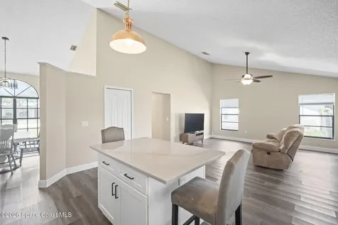 894 Jamestown Drive Rockledge FL 32955