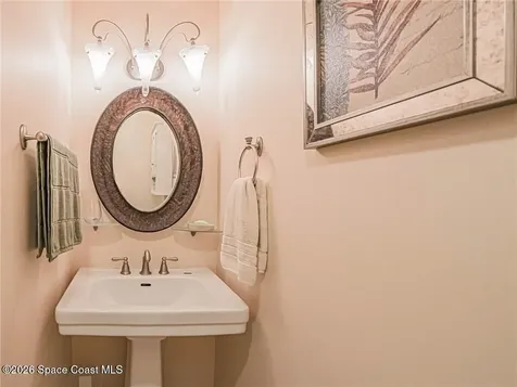 55 Woodland Drive Vero Beach FL 32962