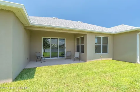 2003 Killian Drive NE Palm Bay FL 32905
