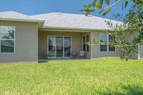2003 Killian Drive NE Palm Bay FL 32905
