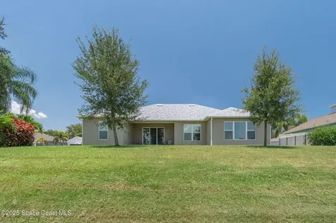 2003 Killian Drive NE Palm Bay FL 32905