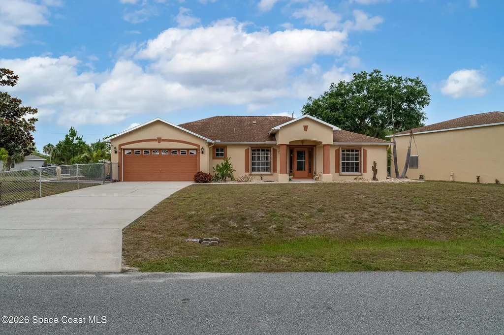368 Thunderbird Avenue NW Palm Bay FL 32907