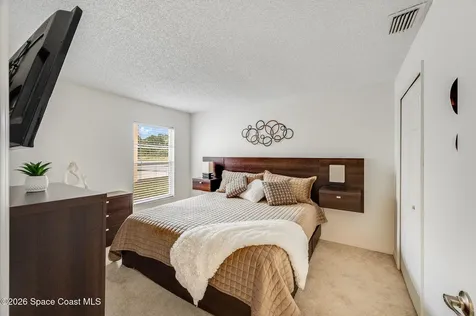 368 Thunderbird Avenue NW Palm Bay FL 32907