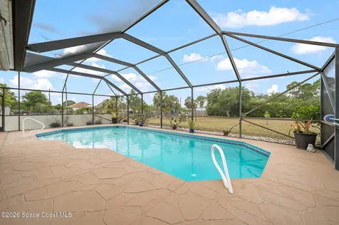 368 Thunderbird Avenue NW Palm Bay FL 32907