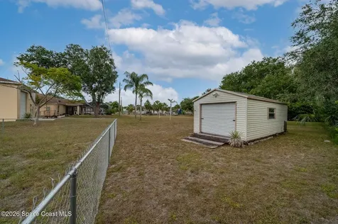 368 Thunderbird Avenue NW Palm Bay FL 32907