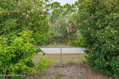 368 Thunderbird Avenue NW Palm Bay FL 32907