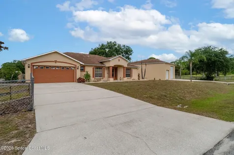 368 Thunderbird Avenue NW Palm Bay FL 32907