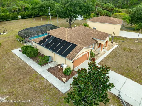 368 Thunderbird Avenue NW Palm Bay FL 32907