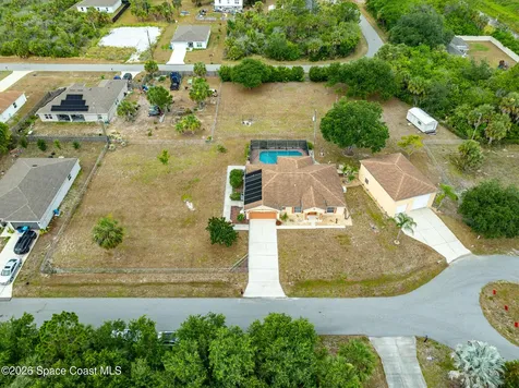 368 Thunderbird Avenue NW Palm Bay FL 32907