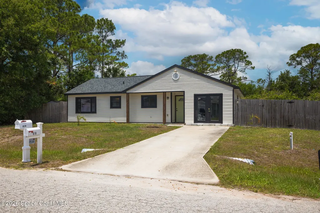 818 Brittan Avenue SE Palm Bay FL 32909