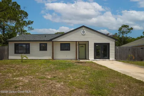 818 Brittan Avenue SE Palm Bay FL 32909