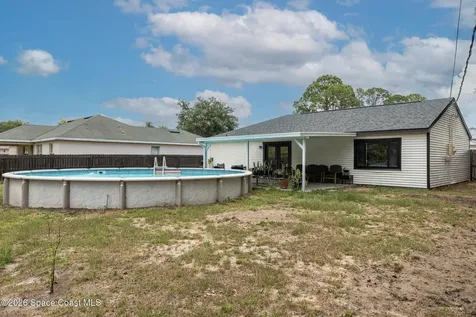818 Brittan Avenue SE Palm Bay FL 32909