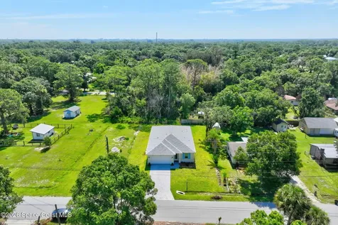 2291 Commodore Boulevard Melbourne FL 32904