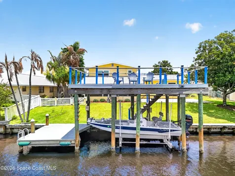 1515 Bella Casa Court Merritt Island FL 32952