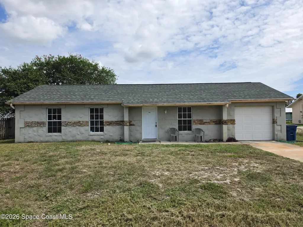 643 Binney Street NE Palm Bay FL 32907