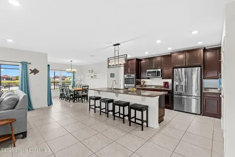 4851 Pearl Lake Court Kissimmee FL 34758
