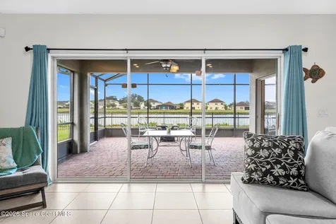 4851 Pearl Lake Court Kissimmee FL 34758