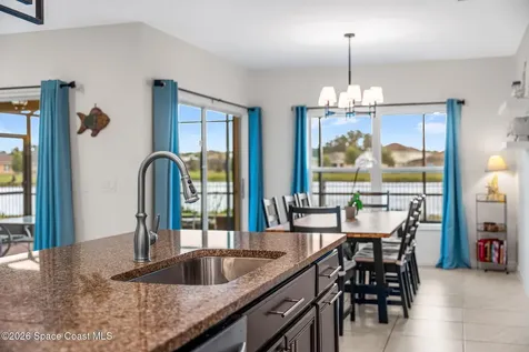 4851 Pearl Lake Court Kissimmee FL 34758