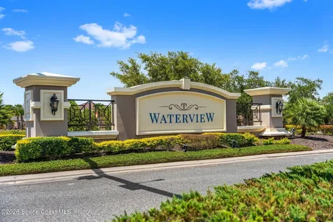 4851 Pearl Lake Court Kissimmee FL 34758