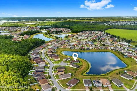 4851 Pearl Lake Court Kissimmee FL 34758