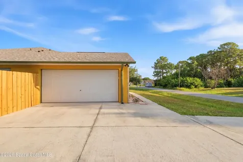 2830 Landry Avenue SE Palm Bay FL 32909