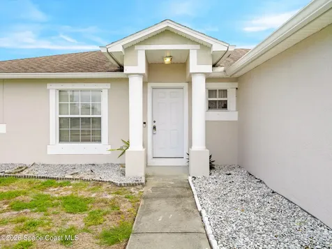 867 Fairhaven Street NE Palm Bay FL 32907